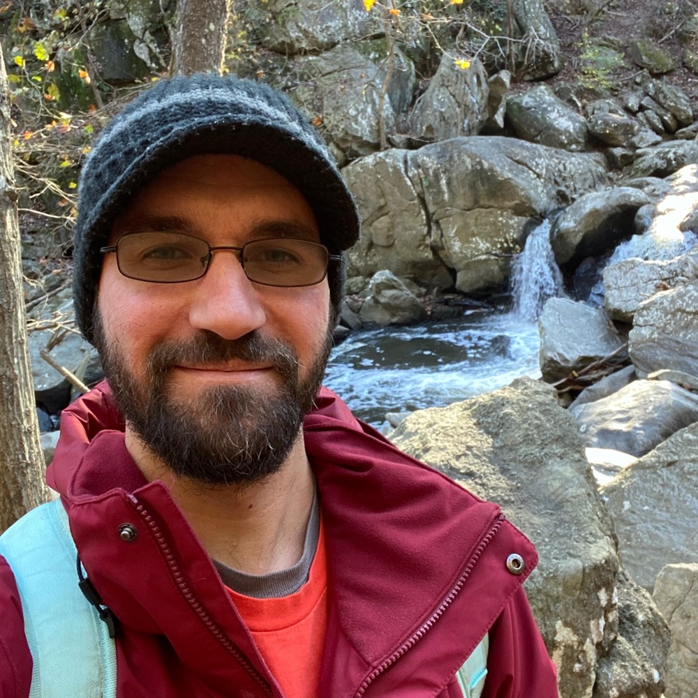 Meet your Posher, Tom